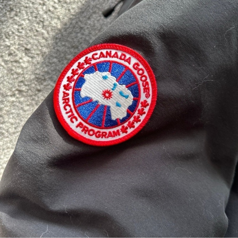 Canada Goose Women’s Black Jacket